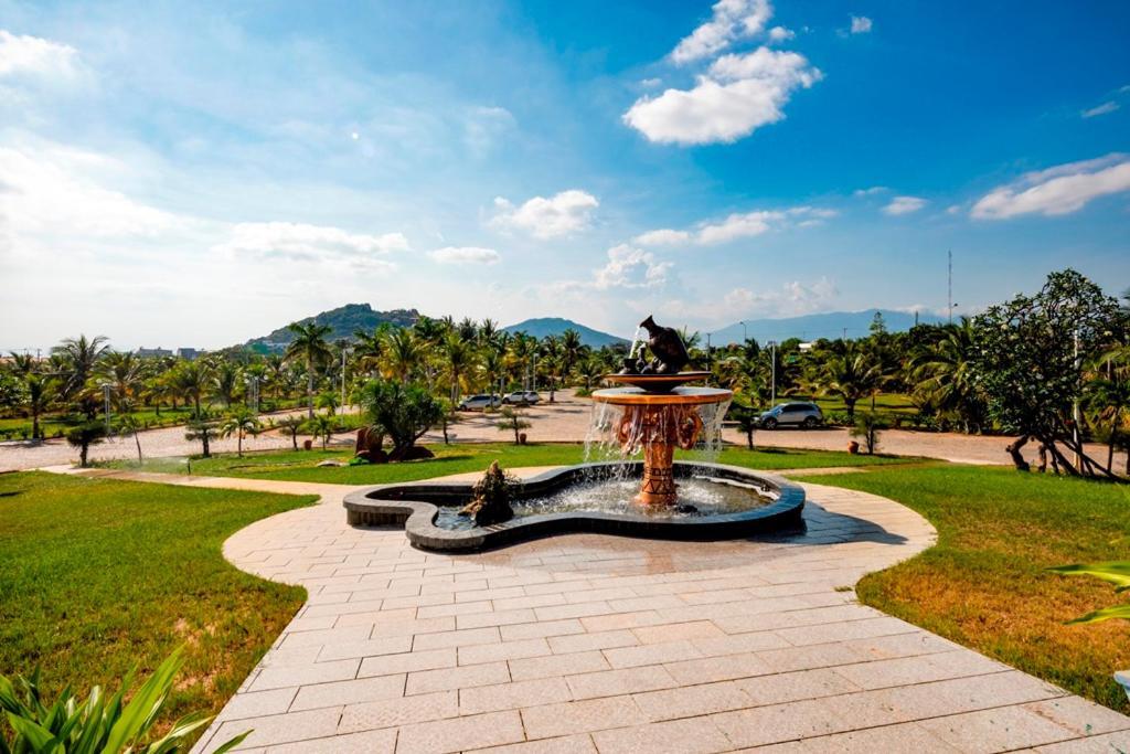 Saigon - Ninh Chu Hotel & Resort Phan Rang Kültér fotó